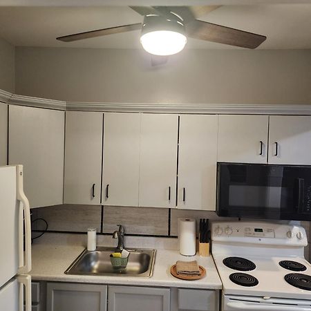 אלבני Fortune Suits And Apartment מראה חיצוני תמונה