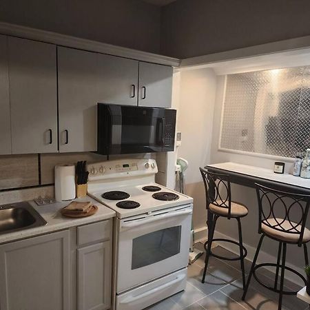 אלבני Fortune Suits And Apartment מראה חיצוני תמונה